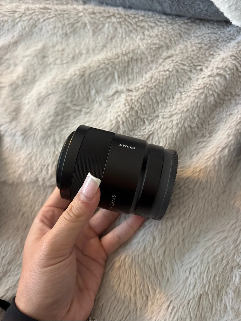 Sony Sonnar T* FE 55mm f/1.8 ZA Lens